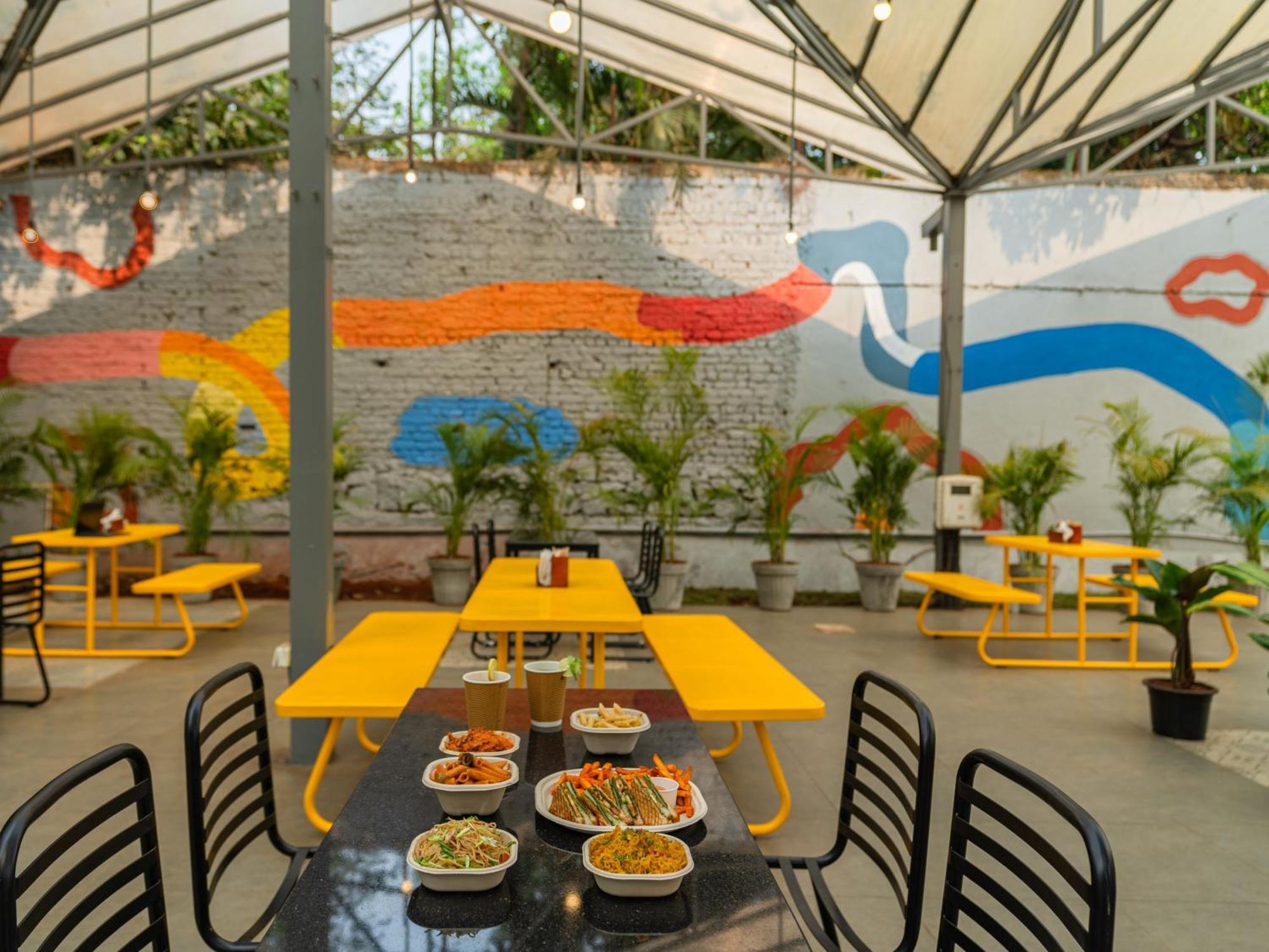 The Hosteller Lonavala, City Centre Экстерьер фото
