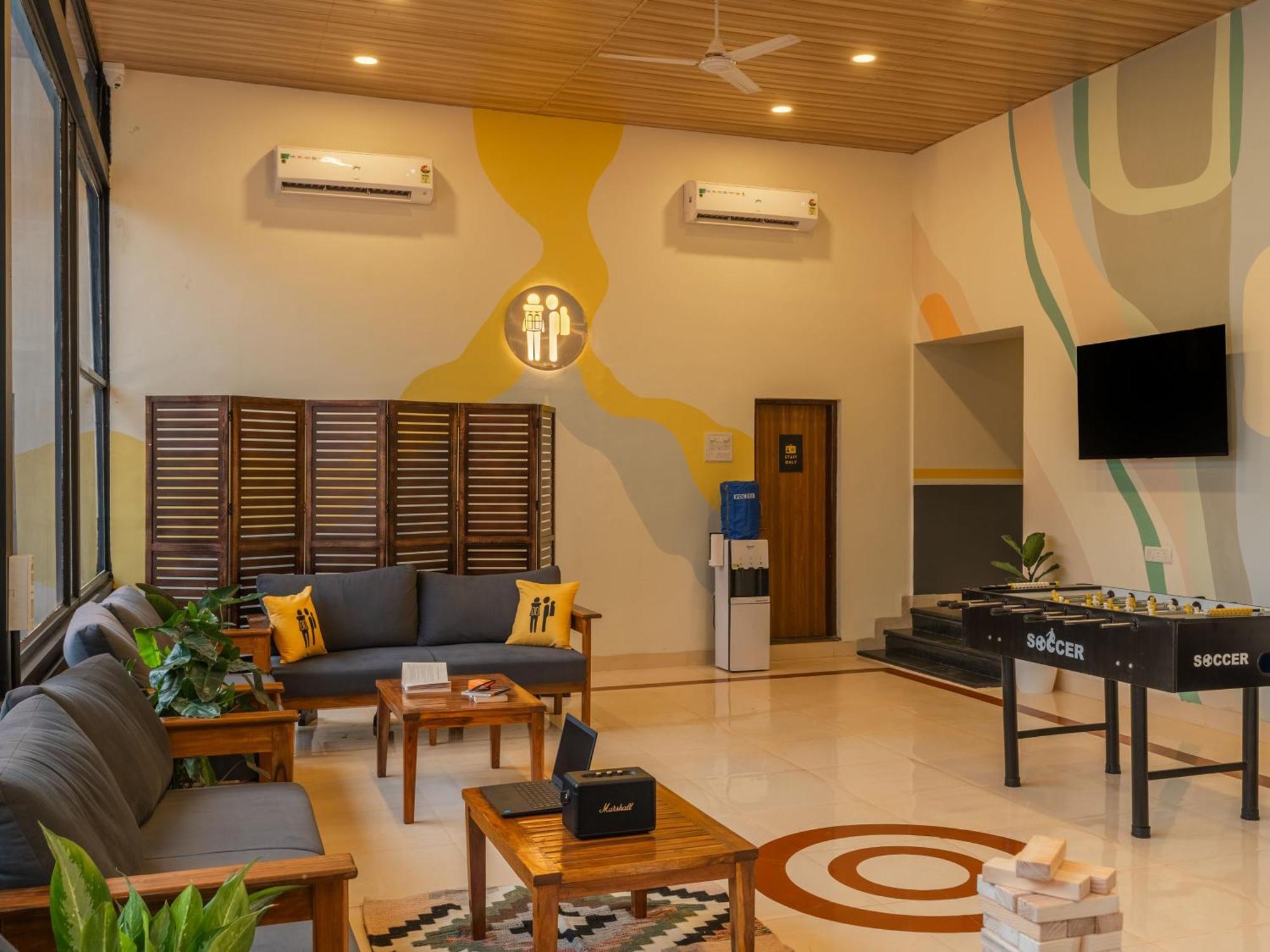 The Hosteller Lonavala, City Centre Экстерьер фото