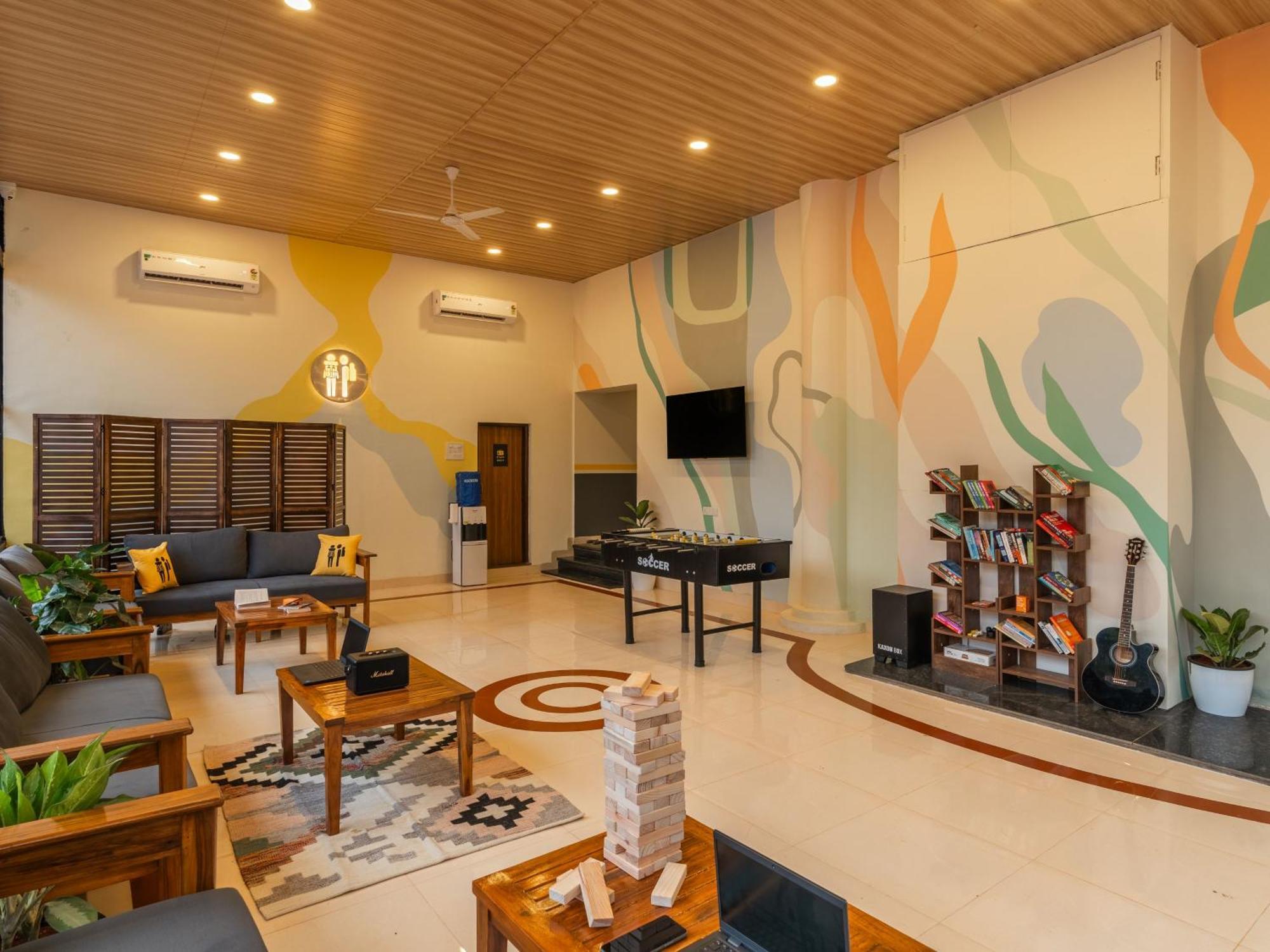 The Hosteller Lonavala, City Centre Экстерьер фото