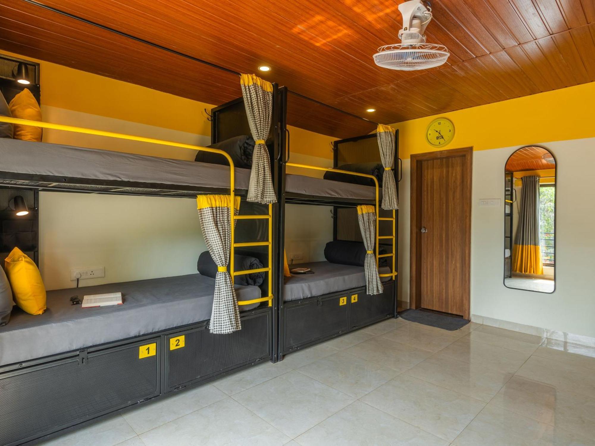 The Hosteller Lonavala, City Centre Экстерьер фото