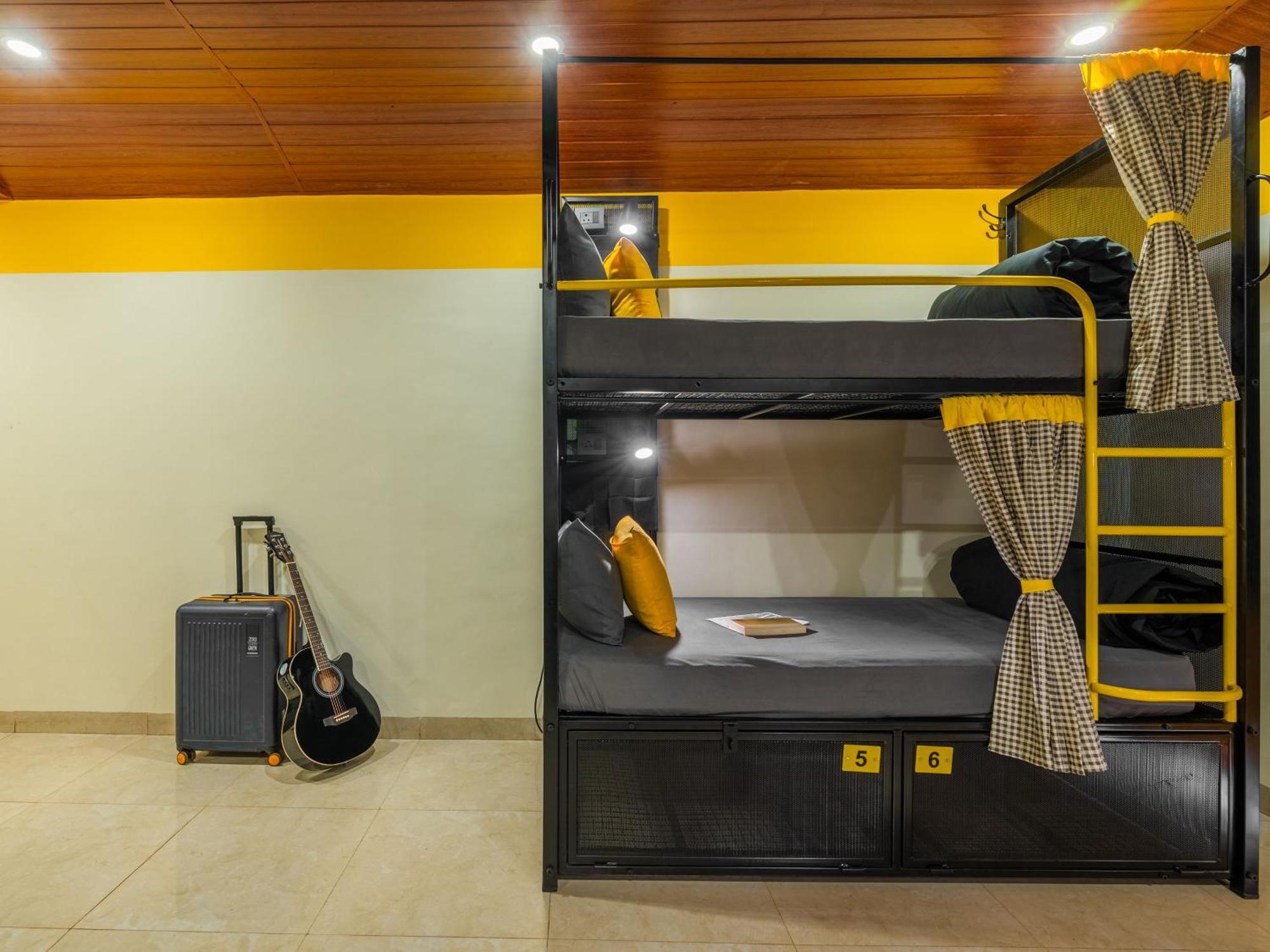The Hosteller Lonavala, City Centre Экстерьер фото