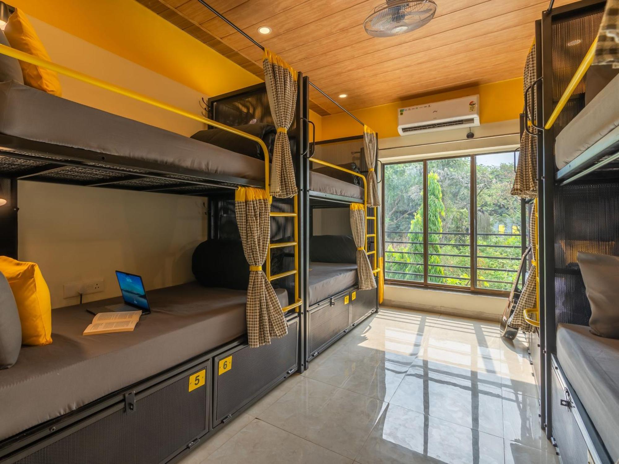 The Hosteller Lonavala, City Centre Экстерьер фото
